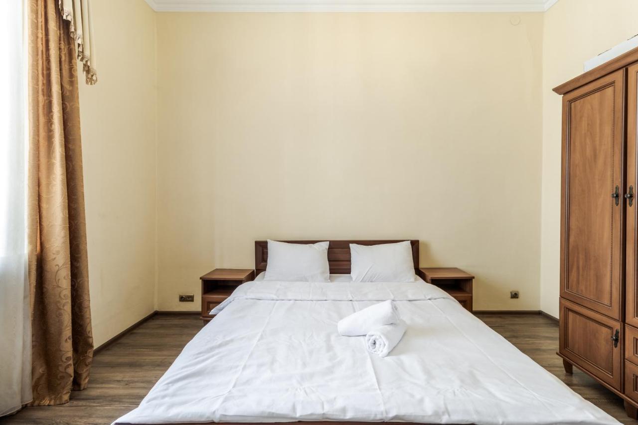 Fedorova Apartment Lviv Buitenkant foto