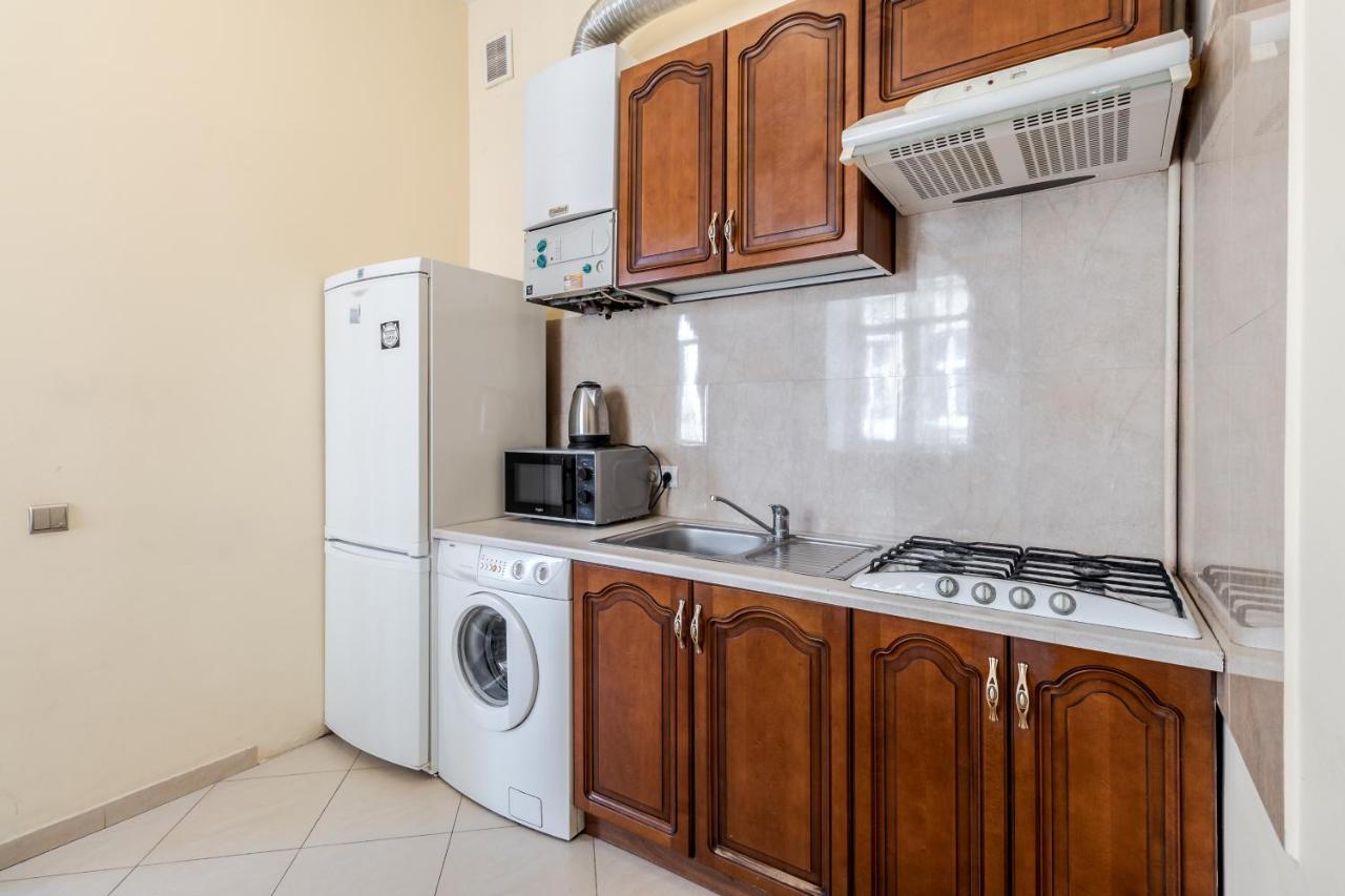 Fedorova Apartment Lviv Buitenkant foto