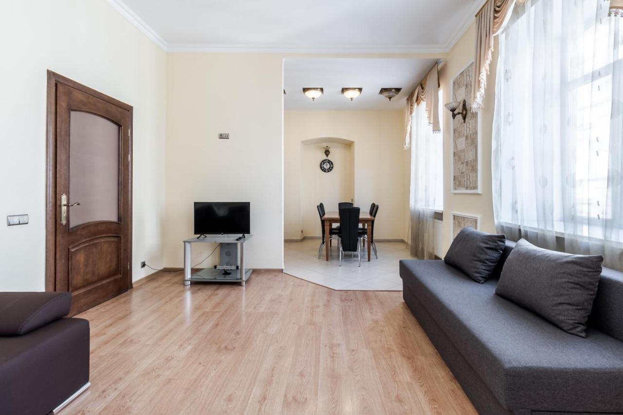 Fedorova Apartment Lviv Buitenkant foto